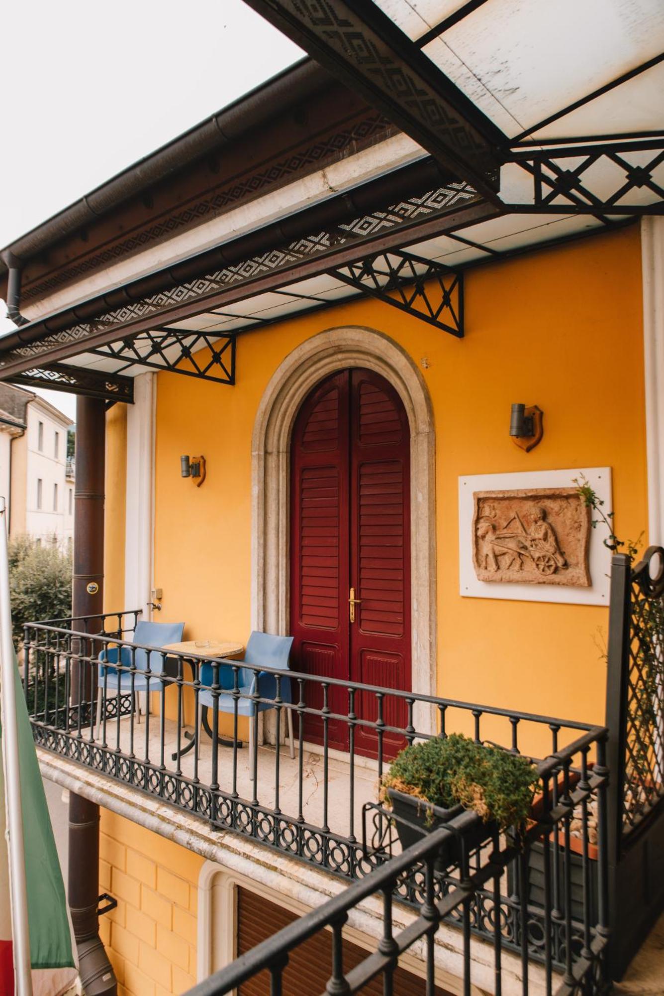 Arciduca Charming House Room & Breakfast Arco Esterno foto