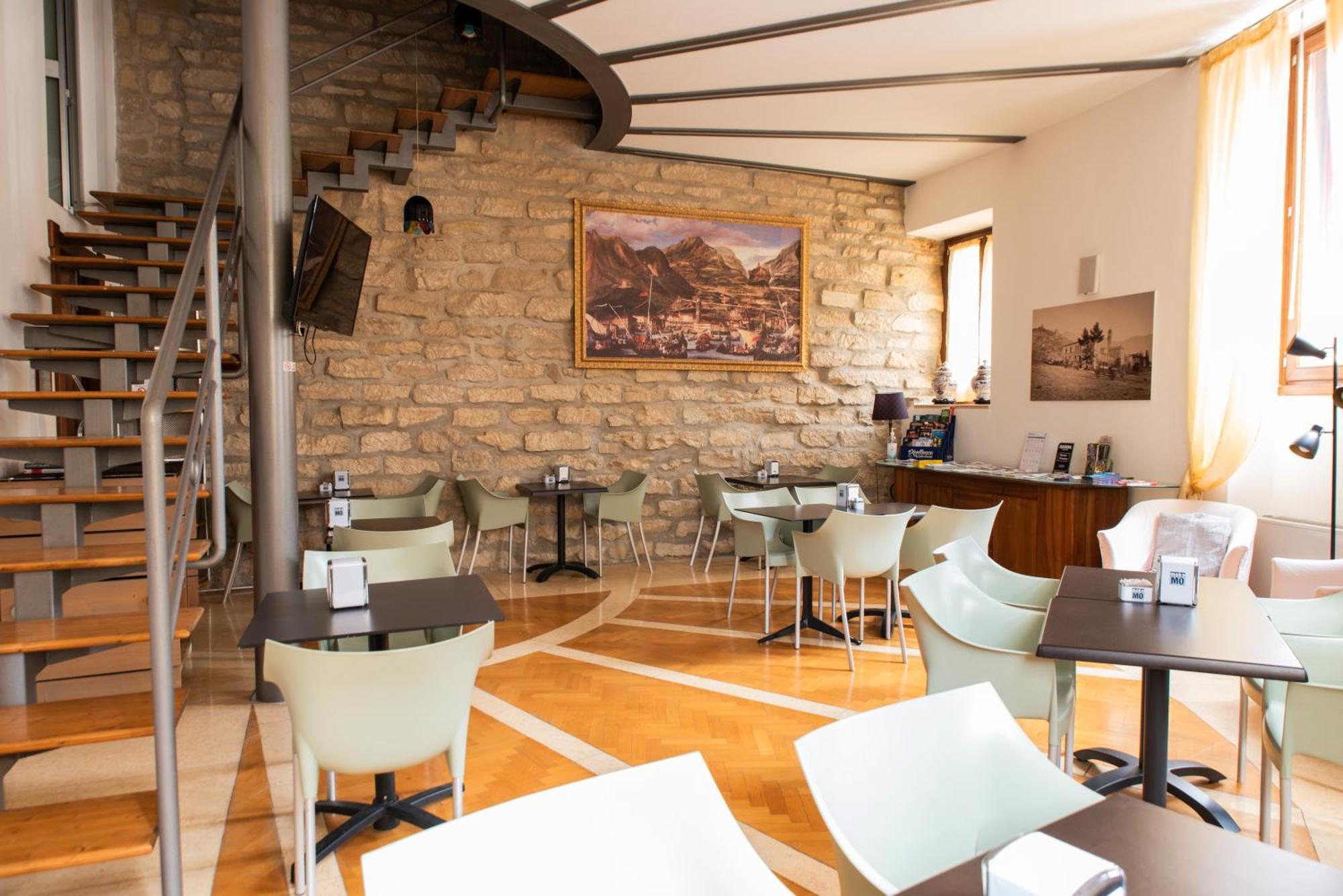 Arciduca Charming House Room & Breakfast Arco Esterno foto